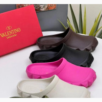 Valentino Croc