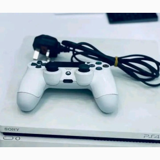 World Class Uk Used PS4(Slim) With Controller +10 Games