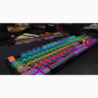 Keychron V4 RGB 104 Keys