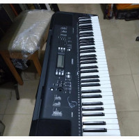 Yamaha PSR-Ew300