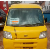 Daihatsu Hijet 2010 Yellow