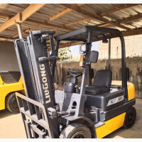 2.5tons Diesel Forklift