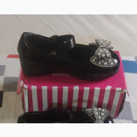 Brand New Baby Girl Shoes - Size 23