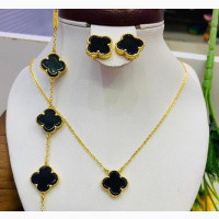 Non Tarnish Van Cleef. VCA