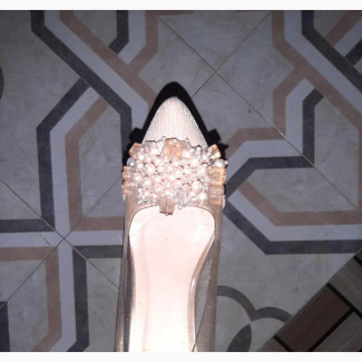 Barely Used Tranparent Shoe - Rose Gold