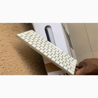 Apple Magic Keyboard 2