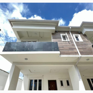 4bdrm Duplex in Chevron Toll Gate, for Sale