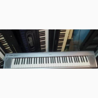 Yamaha Piagerro NP30 Electronic Piano/Keyboard
