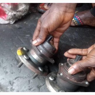 Corolla and Matrix Back Hub Direct Belgium 2003 to 2006