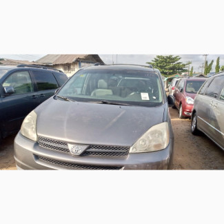Toyota Sienna LE AWD 2006 Gray