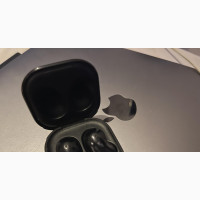 Samsung Galaxy Bud Live - Clean and Working
