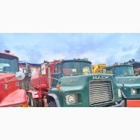 Mack R Model Water Tanker 15, 000 Litres