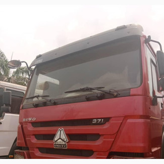 Howo Tipper Truck - Red Color - Excellent Condition