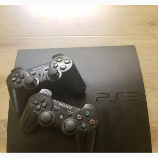 Playstation 3 Slim 160gb + Two Controllers