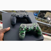 Super Clean UK Used PS4 Slim with 2 Pads and Accessories