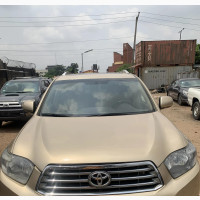 Toyota Highlander 2010 Gold