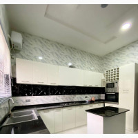 Furnished 4bdrm Duplex in Dpkay, Ikota for Sale