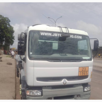 Renult Truck With 20200 Litres Bobtail Gas