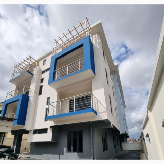 3bdrm Apartment in Opebi for rent