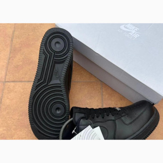 Black Nike