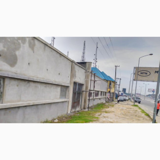 Multipurpose Commercial Property with Warehouse and Offices for Lease