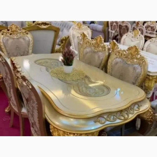 Royal Dinning Table With Chairs