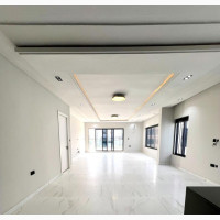 Elite Mansion - Luxurious 5 Bedroom Duplex with BQ Rooms