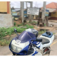 Suzuki GSX 1998 Blue