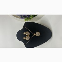 Stunning Zirconia Round Necklace and Earrings Set