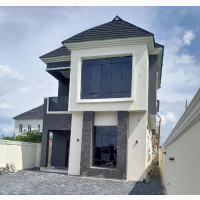 4bdrm Duplex in Oribawa Area, Lakowe for Sale
