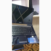 Laptop Asus U80V 2GB Intel Celeron HDD 128GB