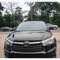 Toyota Highlander LE 4x2 (2.7L 4cyl 6A) 2016 Black
