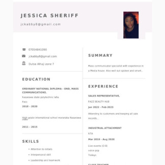 Smart and Outspoken Office CVS for Full-Time Job