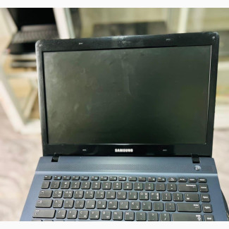 Laptop Samsung 4GB Intel Celeron HDD 250GB