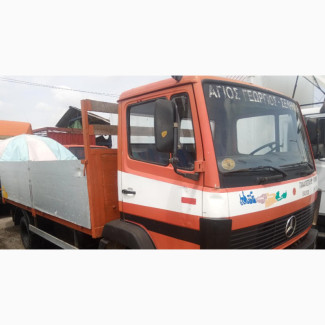 Mercedez Pick Up 814 With 4 Cylinder