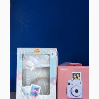 Fuji Film Instamix Mini 11 - Capture and Print Instantly