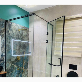 Shower Cubicle Installed With Black Profiles