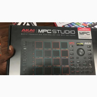 Akai Professional MPC Studio MIDI Controller