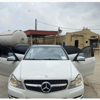 Mercedes-Benz C300 2012 White