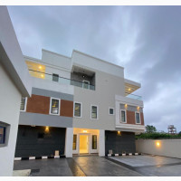 Furnished 5bdrm Duplex in Divine Estate, Apple Junction for sale