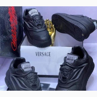 The Sneakers Game