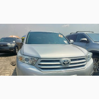 Toyota Highlander Plus 3.5L 4WD 2013 Silver