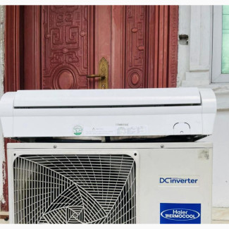 2months 1.5hp Thermocool Genpal Inverter AC Crisp Like New