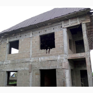 FOR SALE: An Uncompleted Building On 2 Floors