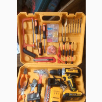 Dewalt Cordless Drill Set - Brand New
