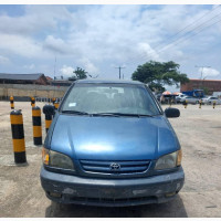Toyota Sienna LE 2001 Blue