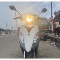 Yamaha Crux 2018 White