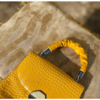Yellow Bag with Inner Long Chain