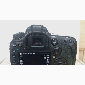 Canon 7D Mark II - Neatly Used DSLR Camera