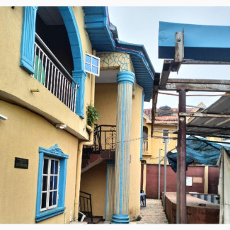 10 Rooms Functioning Hotel with Swimming Pool, Car Park, and More